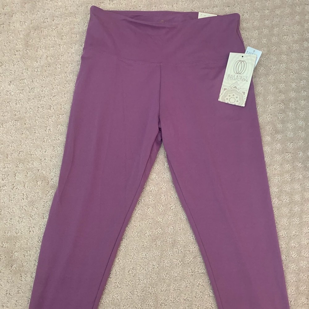 Comfy Purple Leggings - BRAND NEW!